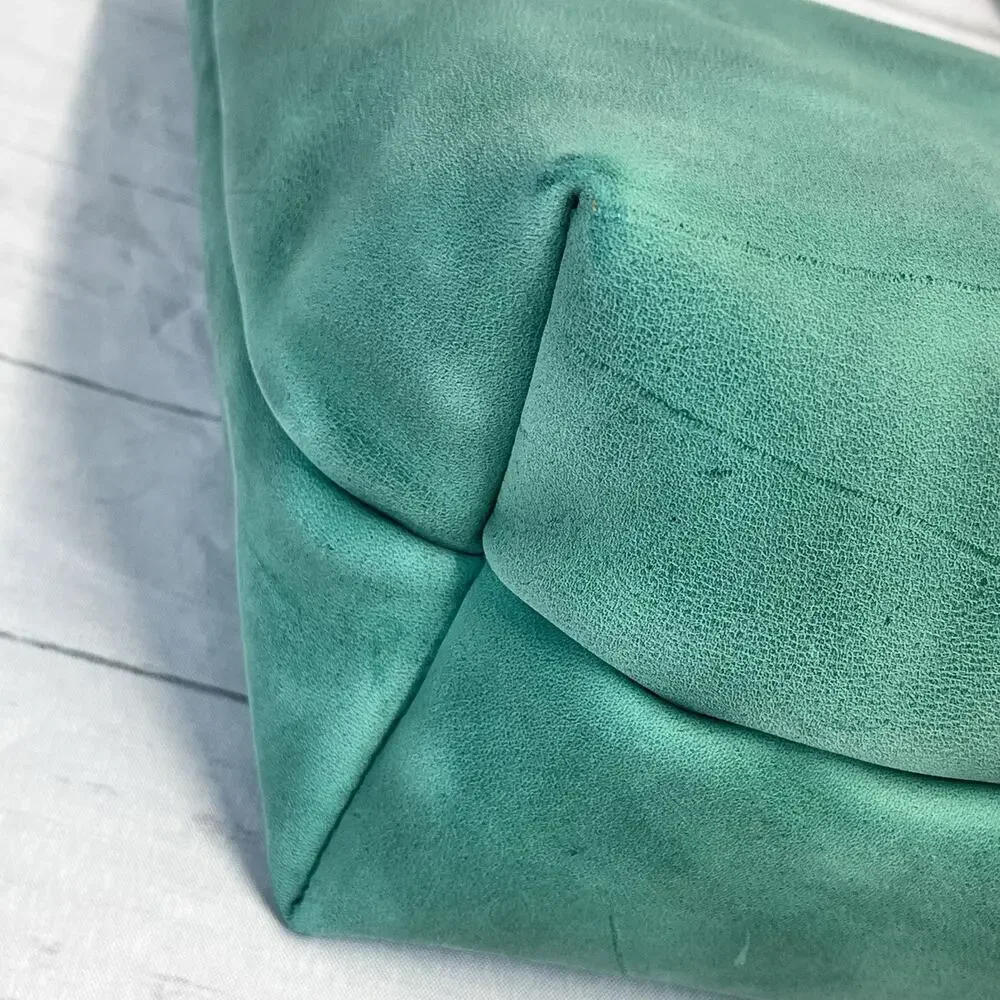 Portland Leather Goods Green Black Leather Handbag Tote Zip Close Pockets 12x15